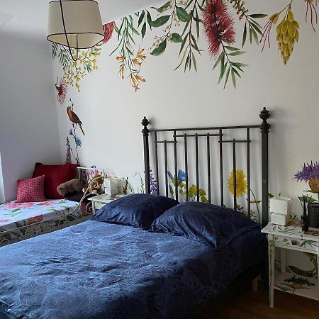 Chambre Privee Dans Un Mas Au Centre Du Village Maubec  Buitenkant foto